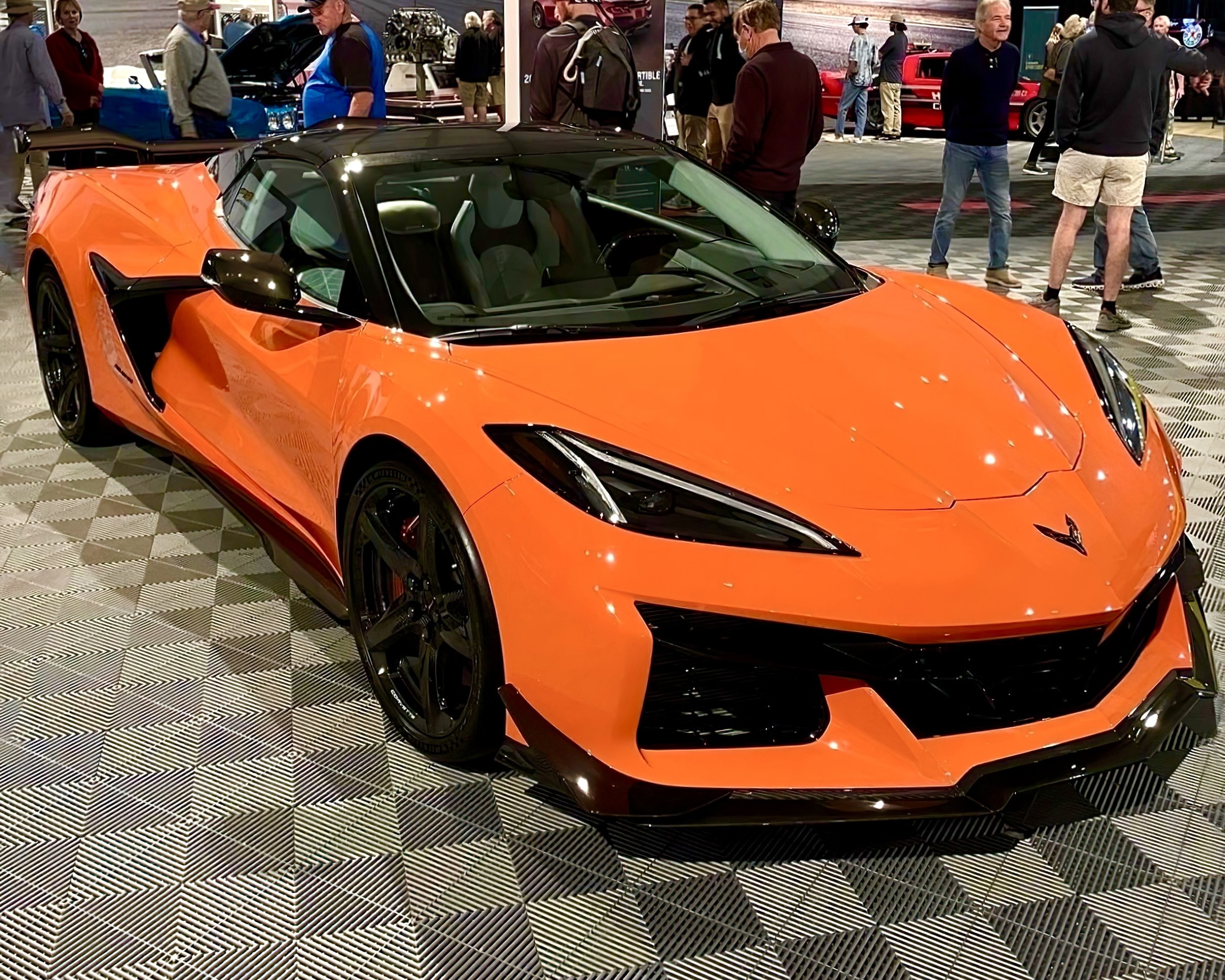 2023 Corvette Z06 Spec'd in Amplify Orange & Accelerate Yellow • Hype ...